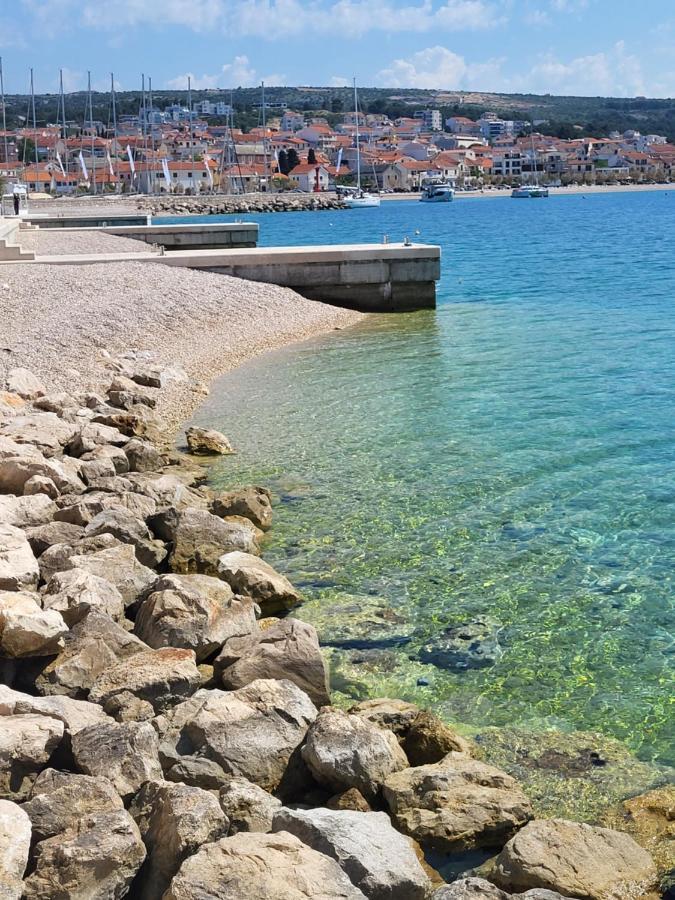 Mall Primošten Buitenkant foto